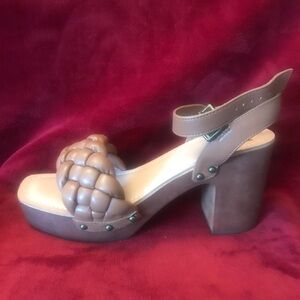 Braided Front Platform Sandal with Ankle Strap in Taupe